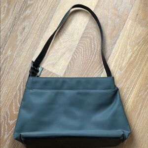 Elegant Classic Coach Purse